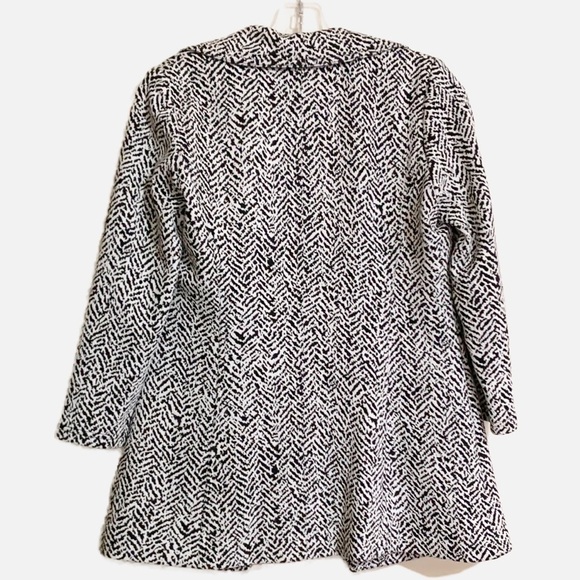 Calvin Klein Intarsia Knit Open Ruffled Open Front Cardigan. Black print size 4P - Picture 2 of 6